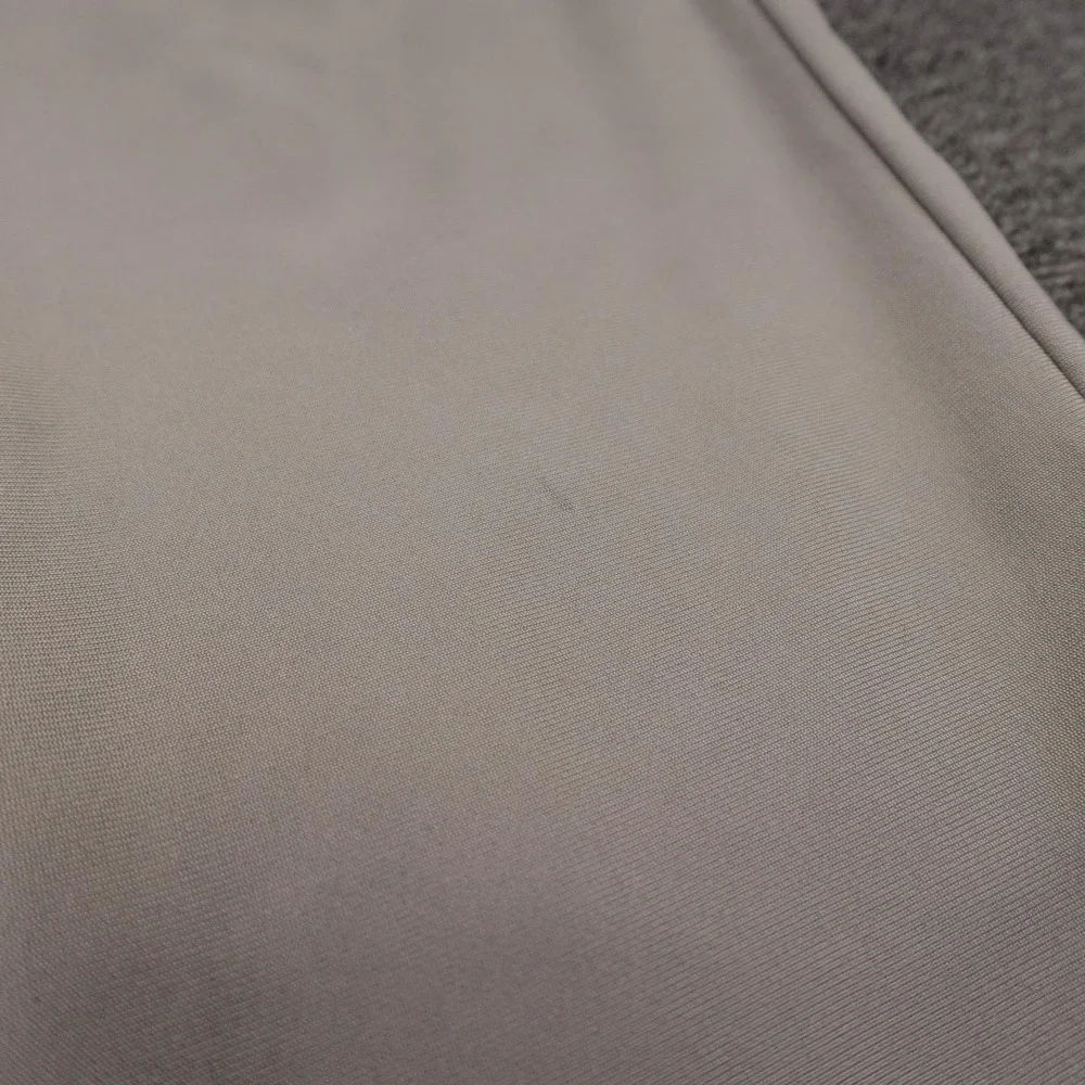 Lululemon Pants Mens 28x30 Beige Straight Leg Stretch 5 Pocket Casual Athletic